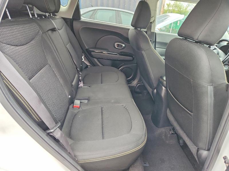 Продажа на аукционе авто 2015 Kia Soul, vin: KNDJP3A53F7208899, номер лота: 70272806
