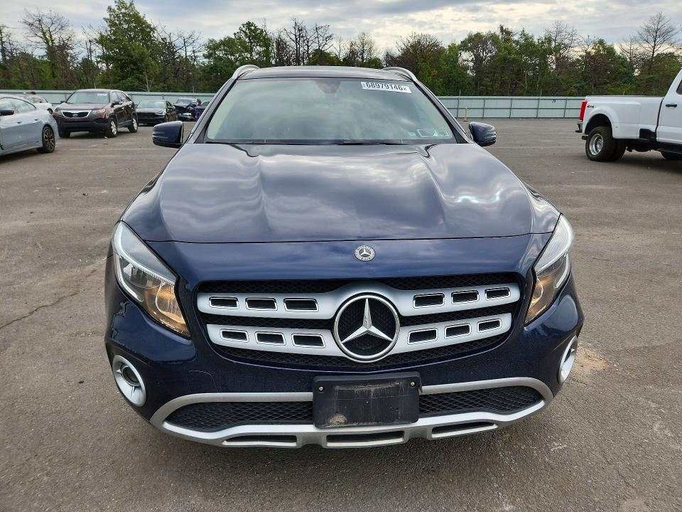 68979146 :رقم المزاد ، WDCTG4GBXJJ459937 vin ، 2018 Mercedes-benz Gla مزاد بيع
