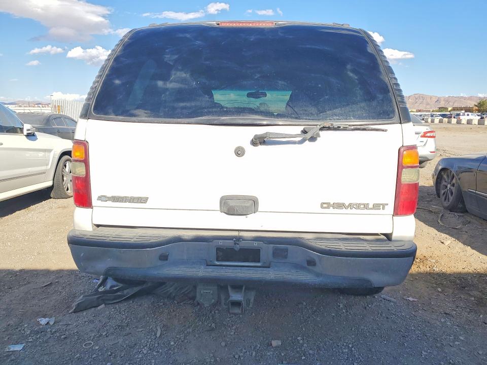 62509366 :رقم المزاد ، 1GNEC13Z22R216130 vin ، 2002 Chevrolet Tahoe مزاد بيع