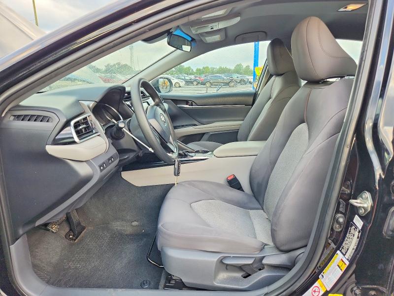 2018 Toyota Camry მანქანა იყიდება აუქციონზე, vin: 4T1B11HK1JU072686, აუქციონის ნომერი: 68542996