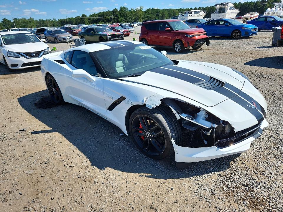 67726156 :رقم المزاد ، 1G1YD2D75G5106590 vin ، 2016 Chevrolet Corvette مزاد بيع
