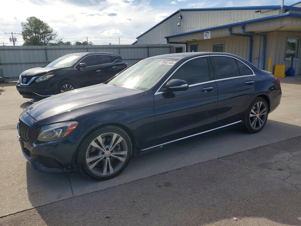 2015 Mercedes-benz C მანქანა იყიდება აუქციონზე, vin: 55SWF4JBXFU052857, აუქციონის ნომერი: 70565146
