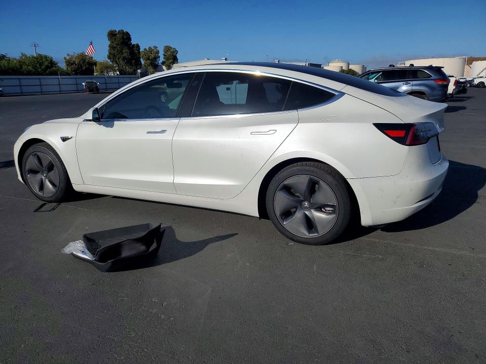 Auction sale of the 2020 Tesla Model 3, vin: 5YJ3E1EAXLF805788, lot number: 69165016