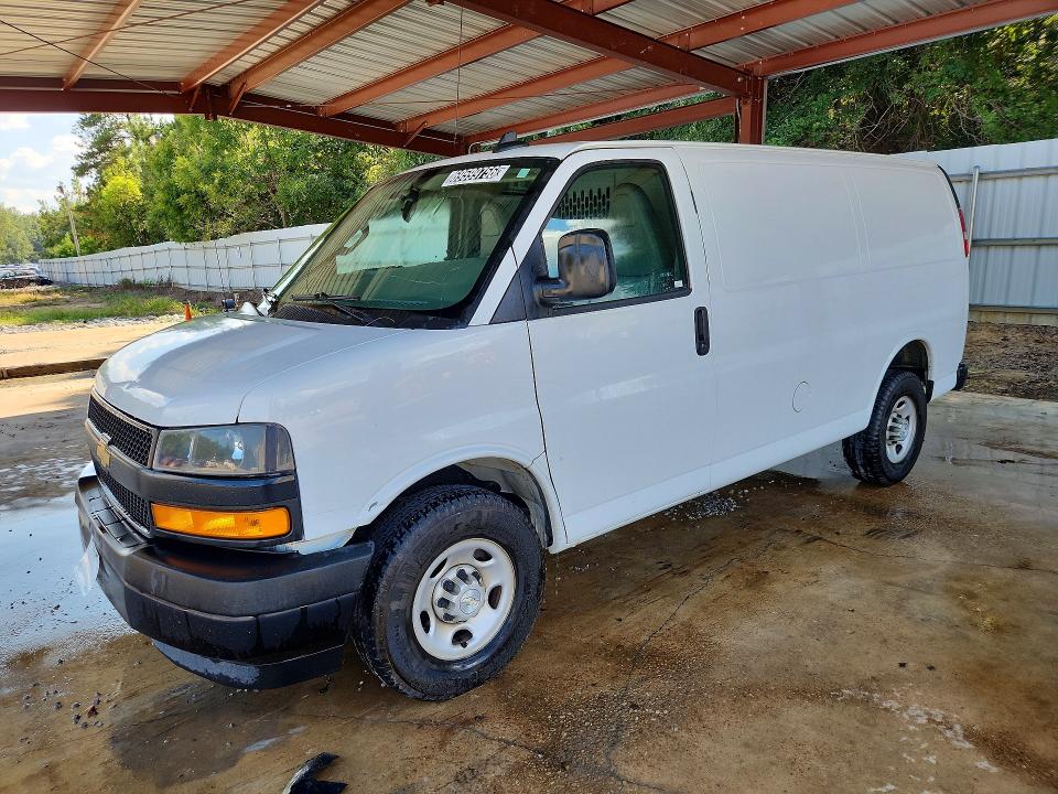 Auction sale of the 2021 Chevrolet Express G2500, vin: 1GCWGAFP0M1163022, lot number: 69599756