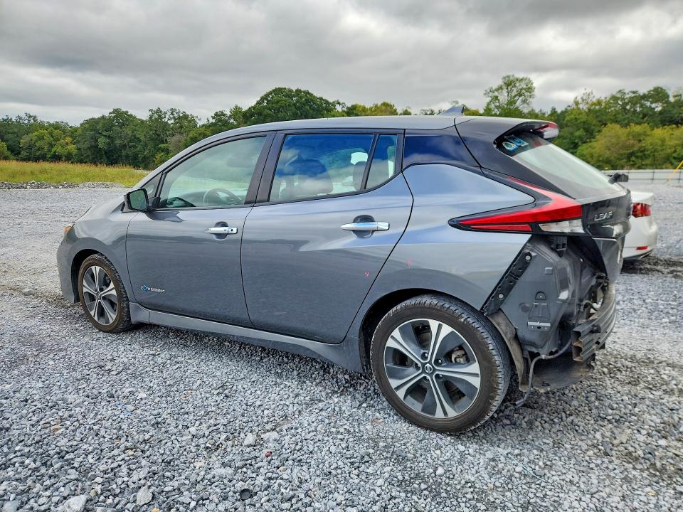 69892186 :رقم المزاد ، 1N4AZ1CP9JC305947 vin ، 2018 Nissan Leaf مزاد بيع