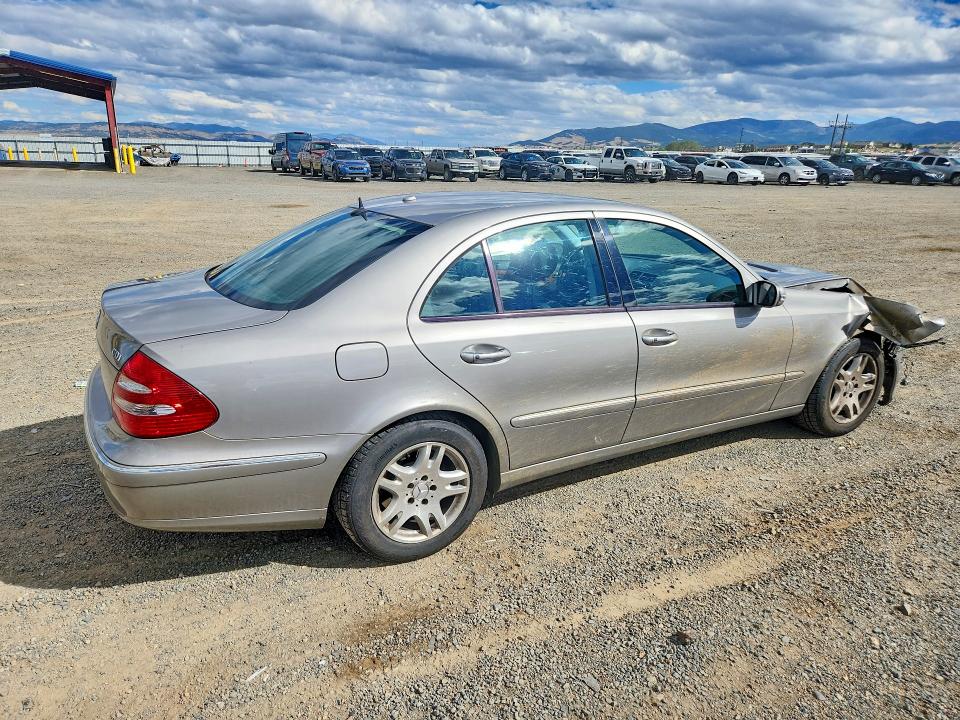 2006 Mercedes-benz E მანქანა იყიდება აუქციონზე, vin: WDBUF26J06A895535, აუქციონის ნომერი: 67576856