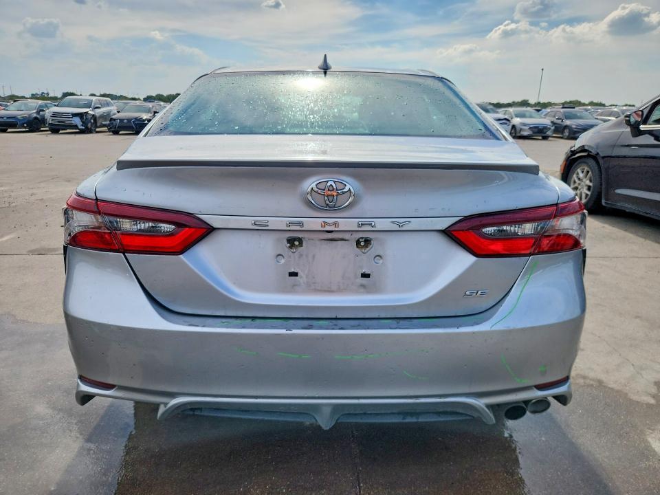 Aukcja sprzedaży 2022 Toyota Camry, vin: 4T1G11AK1NU629165, numer aukcji: 70358556