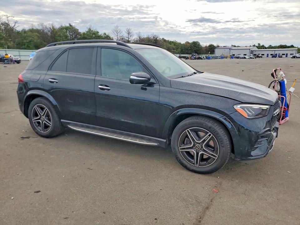 Продажа на аукционе авто 2025 Mercedes-benz Gle, vin: 4JGFB4FB3SB377297, номер лота: 68221476