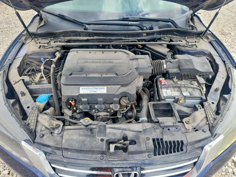 69384576 :رقم المزاد ، 1HGCR3F81FA030548 vin ، 2015 Honda Accord مزاد بيع