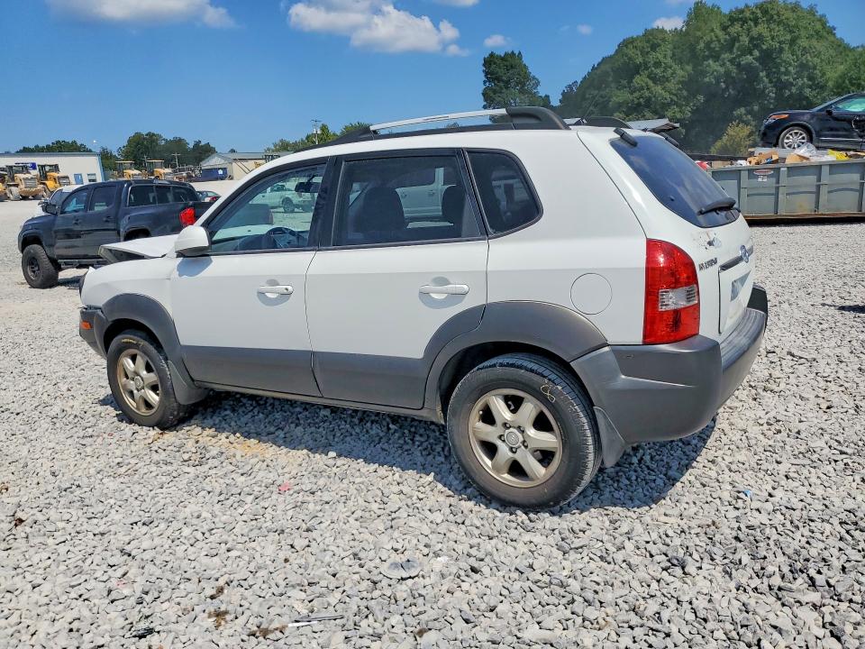 Aukcja sprzedaży 2005 Hyundai Tucson, vin: KM8JN72D05U085867, numer aukcji: 67685646