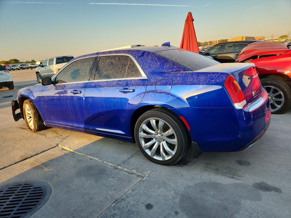 70191576 :رقم المزاد ، 2C3CCAAG5JH294101 vin ، 2018 Chrysler 300 مزاد بيع