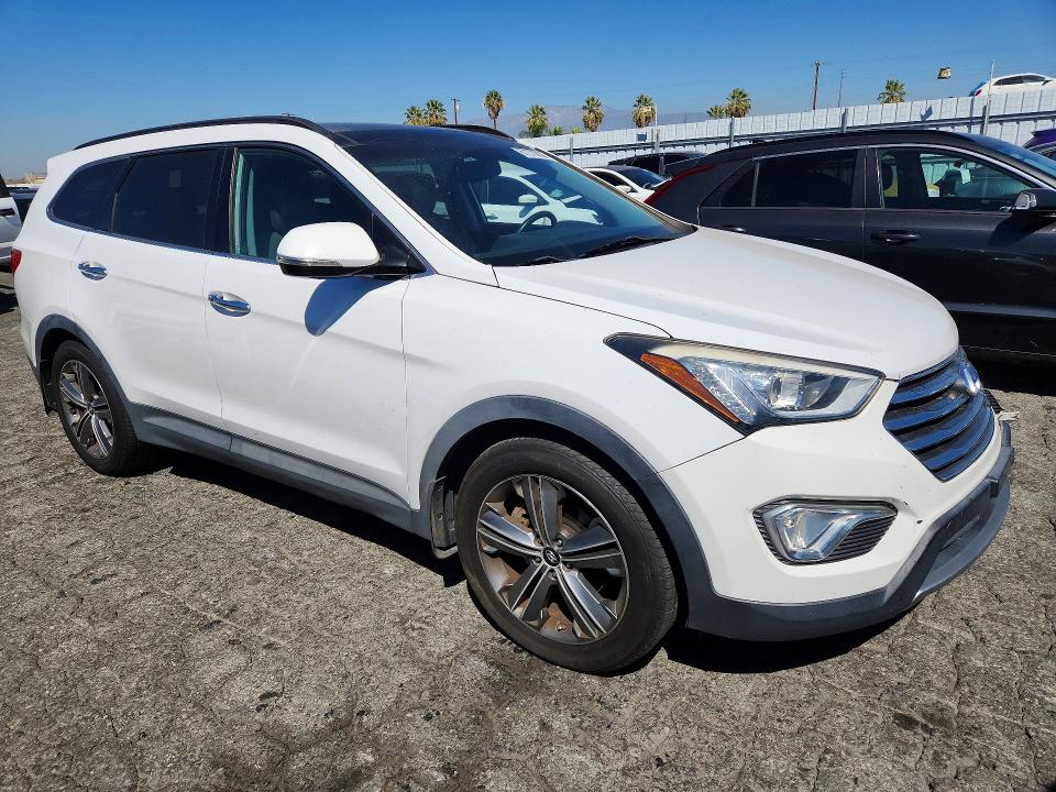 Продажа на аукционе авто 2015 Hyundai Santa Fe, vin: KM8SR4HF4FU118970, номер лота: 67373036