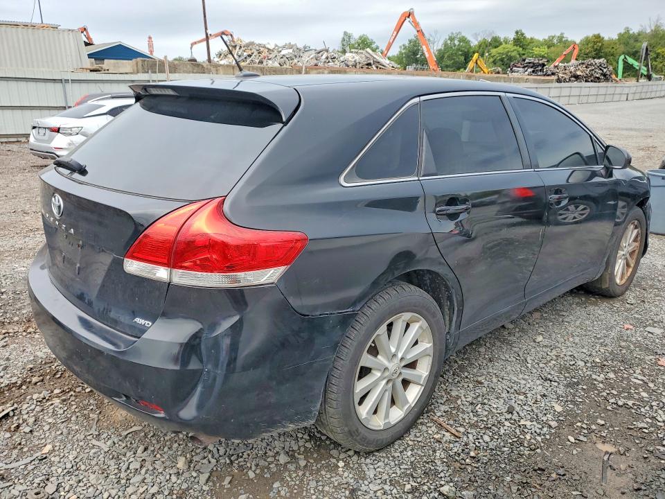 2011 Toyota Venza მანქანა იყიდება აუქციონზე, vin: 4T3BA3BB2BU023400, აუქციონის ნომერი: 70186016