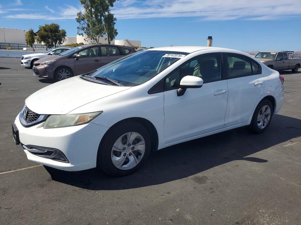 Продажа на аукционе авто 2015 Honda Civic, vin: 19XFB2F56FE244755, номер лота: 70742076