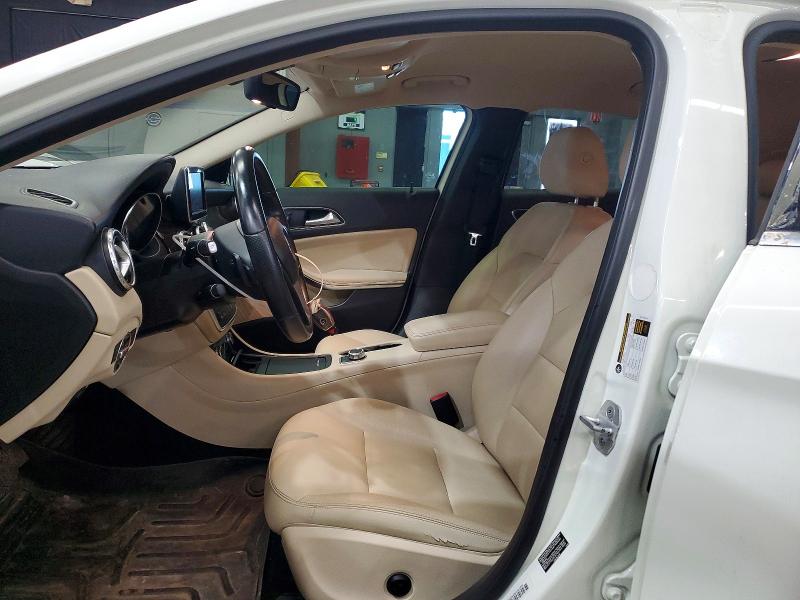 2015 Mercedes-benz Gla მანქანა იყიდება აუქციონზე, vin: WDCTG4GB3FJ093150, აუქციონის ნომერი: 71033536