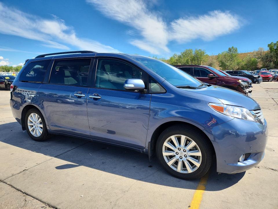 Продаж на аукціоні авто 2014 Toyota Sienna, vin: 5TDDK3DC6ES088574, номер лоту: 69755056