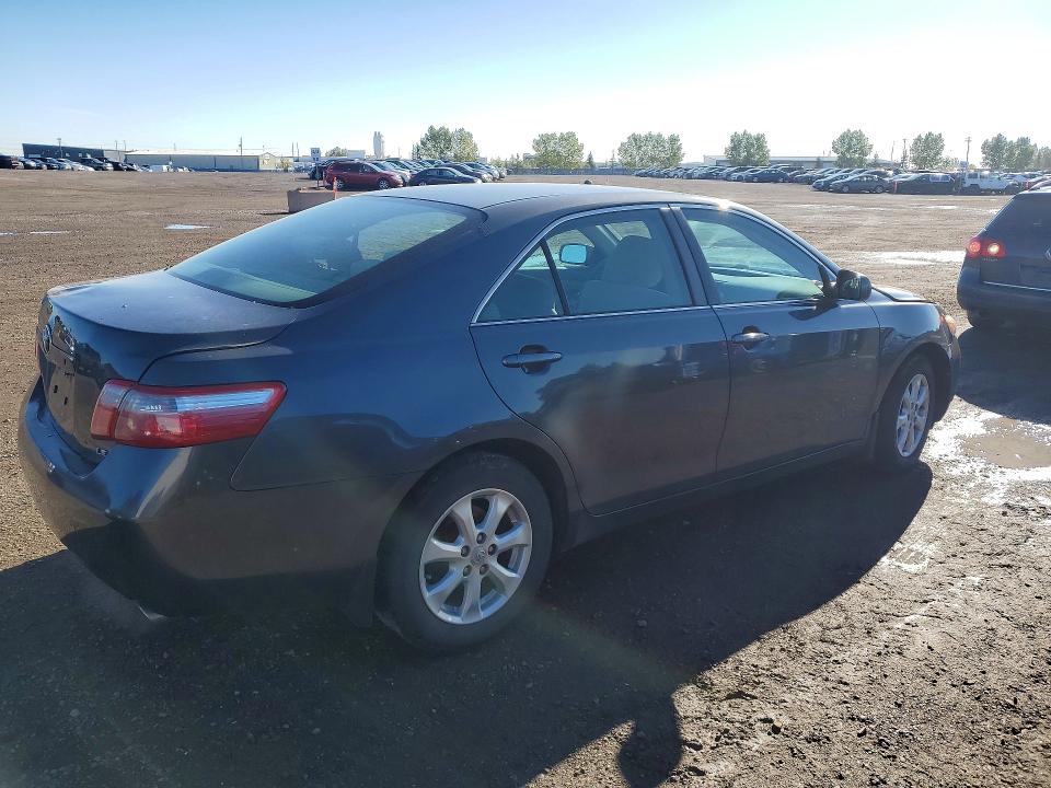 2007 Toyota Camry მანქანა იყიდება აუქციონზე, vin: 4T1BK46K47U013898, აუქციონის ნომერი: 69341876