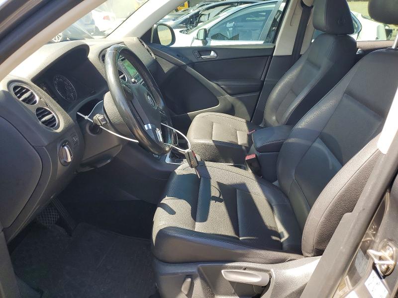 68641596 :رقم المزاد ، WVGAV7AX1GW538347 vin ، 2016 Volkswagen Tiguan مزاد بيع