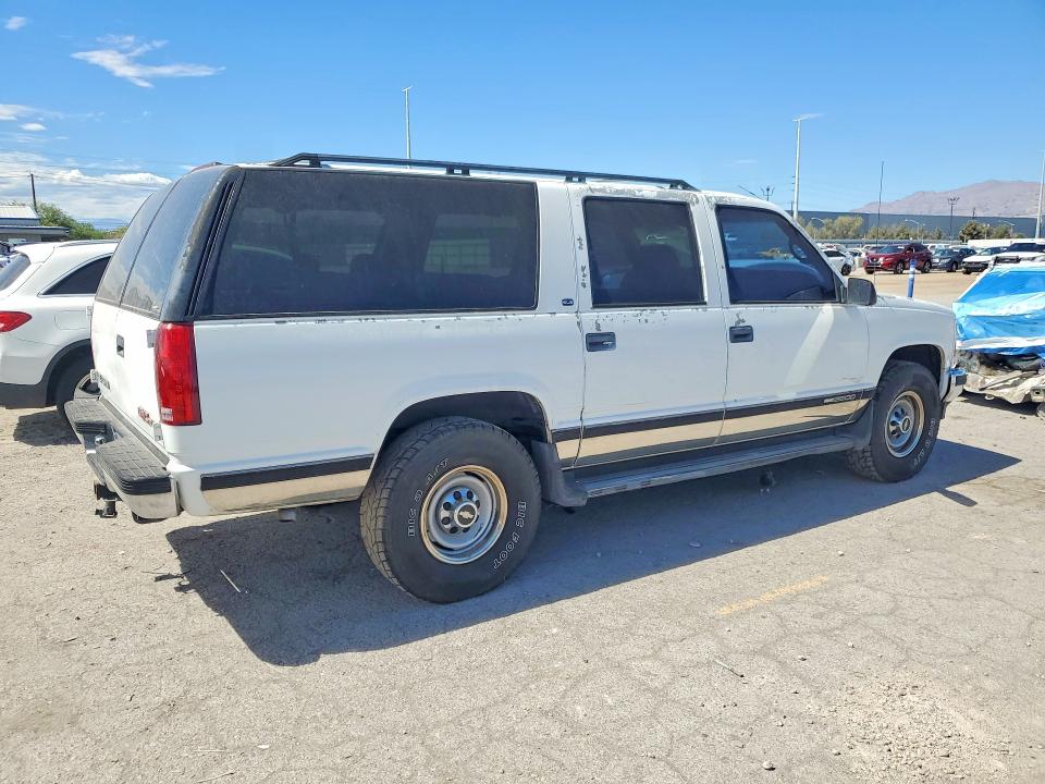 Продажа на аукционе авто 1997 Gmc Suburban, vin: 1GKGC26J6VJ738229, номер лота: 68447936