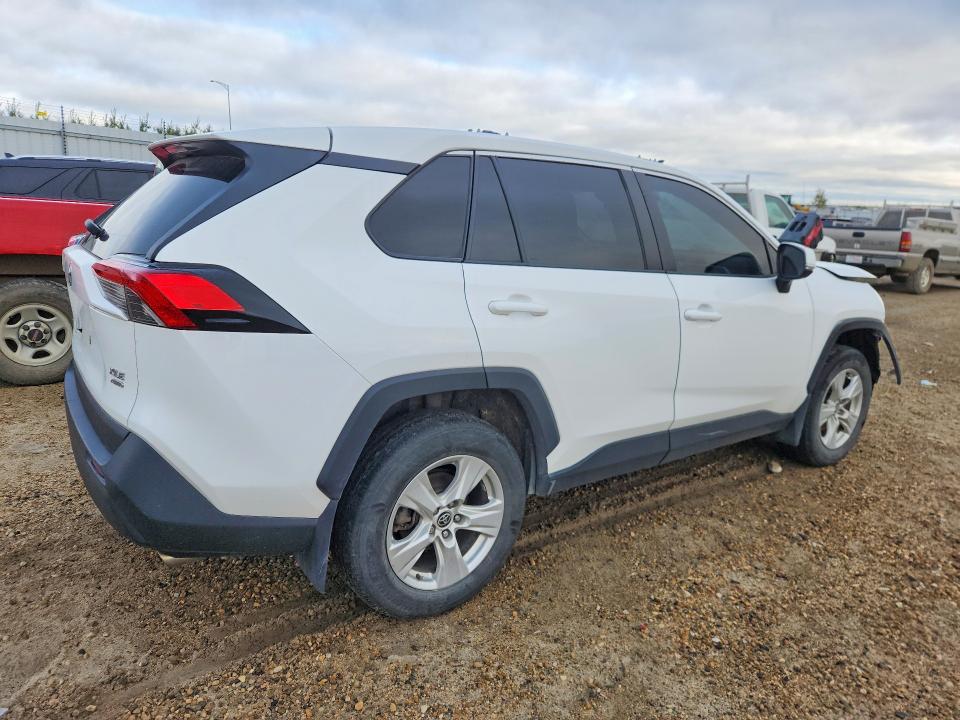 67534736 :رقم المزاد ، 2T3R1RFV7MW245164 vin ، 2021 Toyota Rav4 مزاد بيع