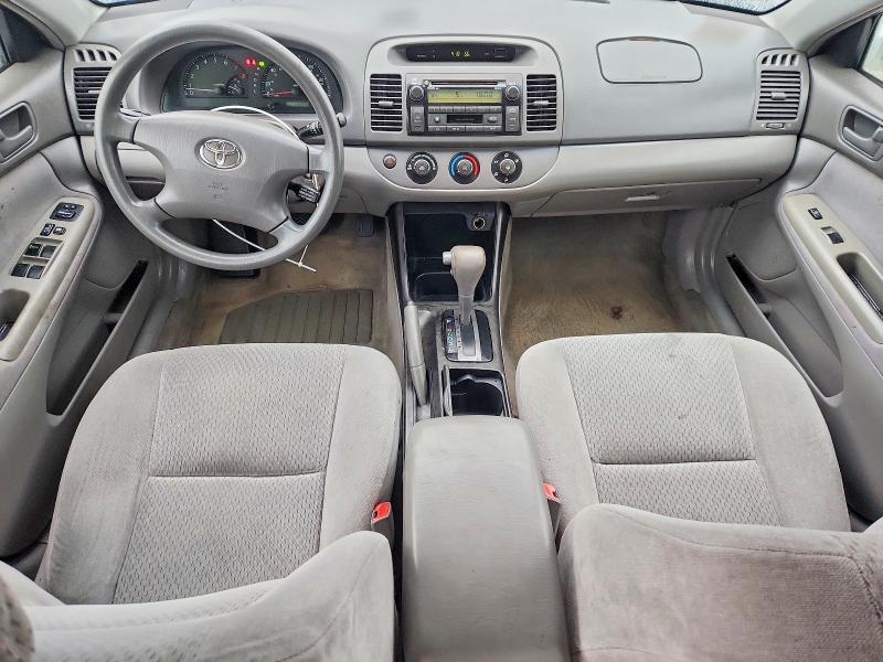 70951276 :رقم المزاد ، 4T1BE32K44U812597 vin ، 2004 Toyota Camry مزاد بيع