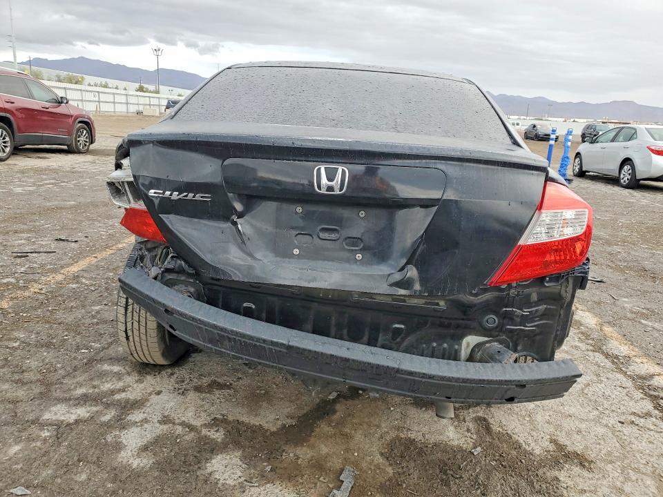 Продаж на аукціоні авто 2012 Honda Civic, vin: 2HGFB2F53CH611984, номер лоту: 70664506