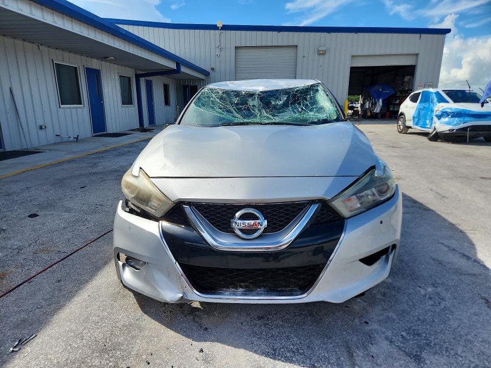 2017 Nissan Maxima მანქანა იყიდება აუქციონზე, vin: 1N4AA6AP0HC443071, აუქციონის ნომერი: 69383756
