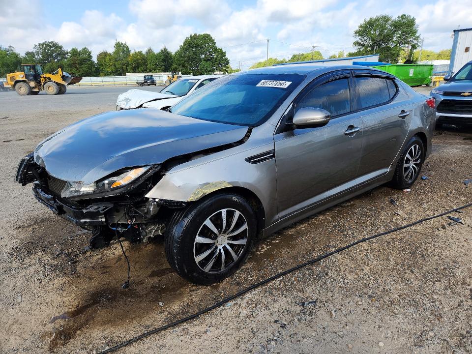 68737056 :رقم المزاد ، 5XXGM4A7XFG421947 vin ، 2015 Kia Optima مزاد بيع