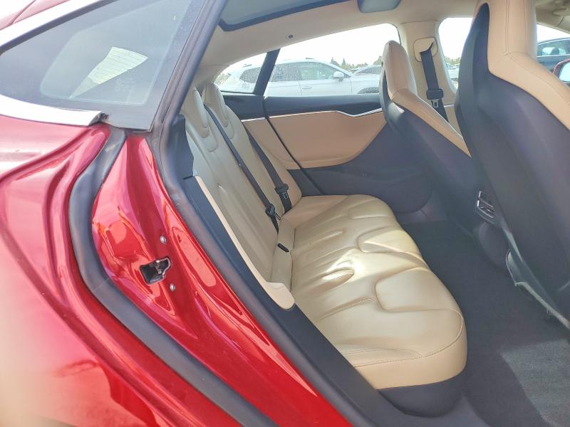 67612036 :رقم المزاد ، 5YJSA1CP8DFP22618 vin ، 2013 Tesla Model S مزاد بيع