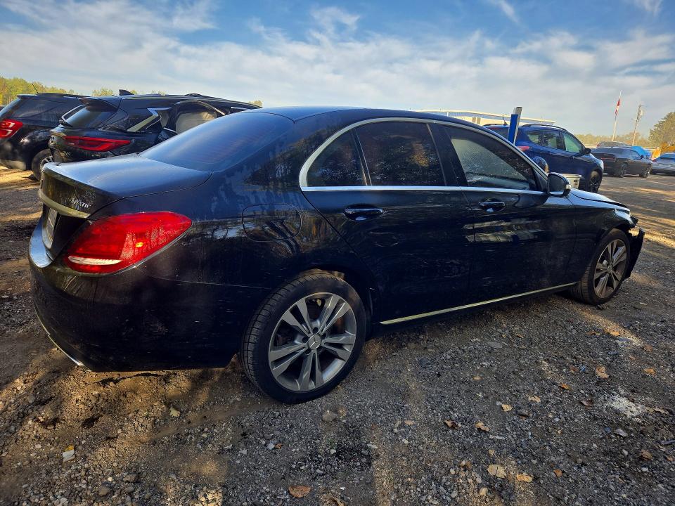 Продаж на аукціоні авто 2015 Mercedes-benz C, vin: 55SWF4KB7FU000763, номер лоту: 69882876