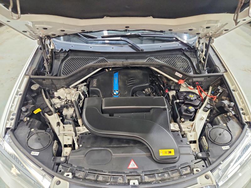 66560916 :رقم المزاد ، 5UXKT0C58G0F74560 vin ، 2016 Bmw X5 مزاد بيع