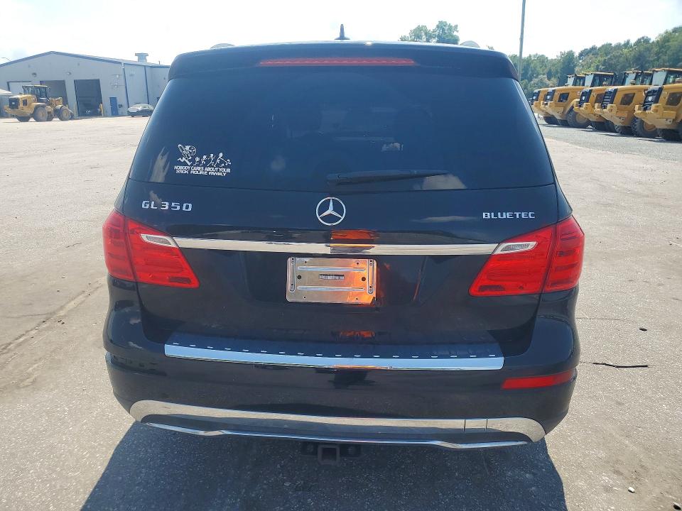 Продажа на аукционе авто 2014 Mercedes-benz Gl, vin: 4JGDF2EE5EA334067, номер лота: 66484016
