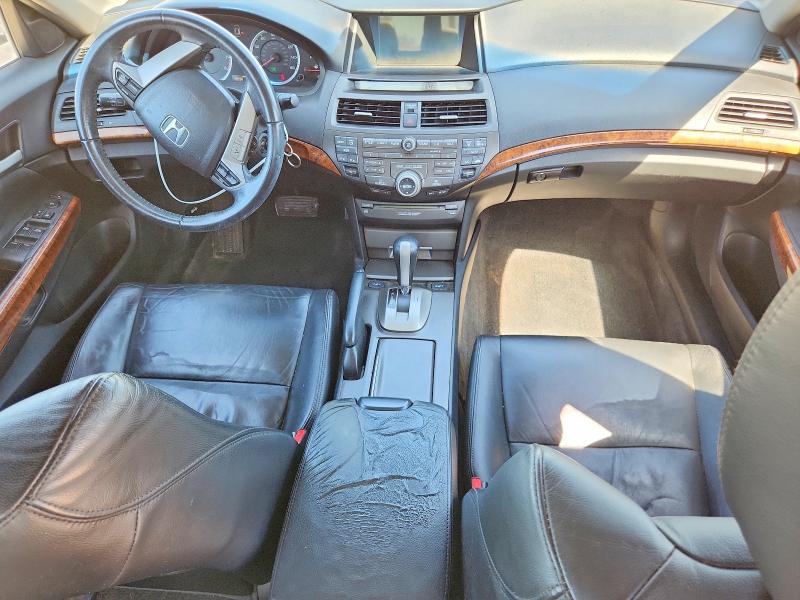 70468736 :رقم المزاد ، 1HGCP2F86BA041961 vin ، 2011 Honda Accord مزاد بيع
