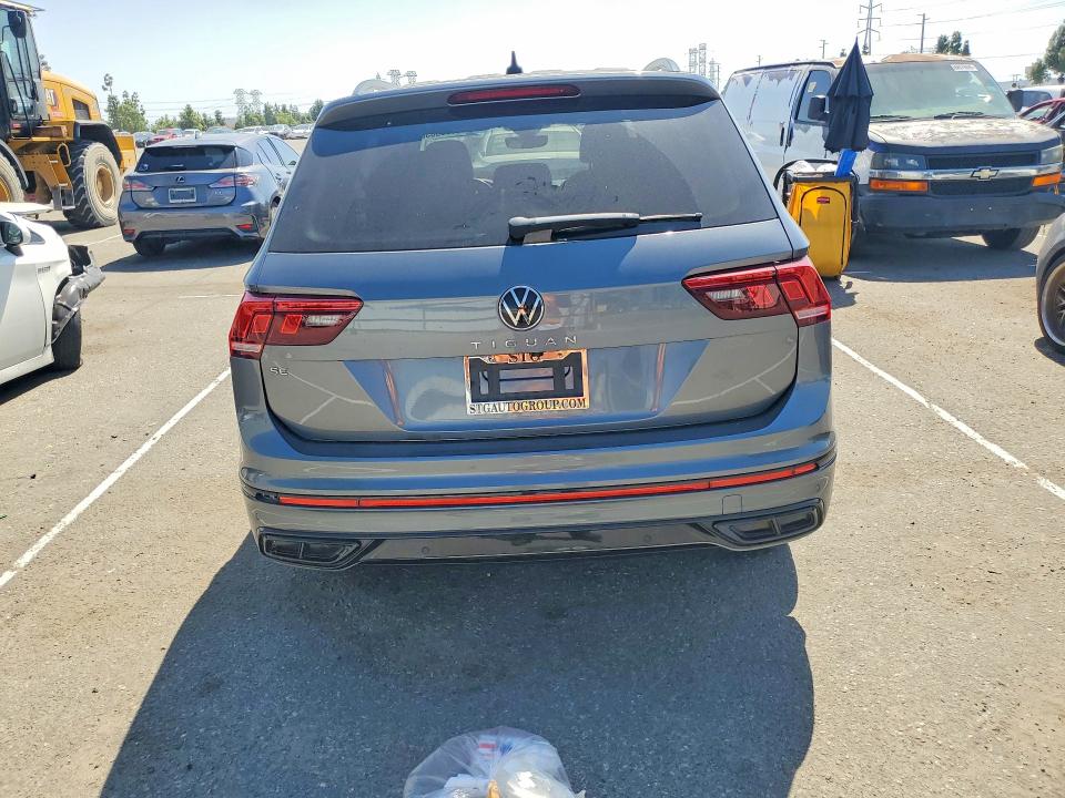 2022 Volkswagen Tiguan მანქანა იყიდება აუქციონზე, vin: 3VVCB7AX9NM162615, აუქციონის ნომერი: 69058036