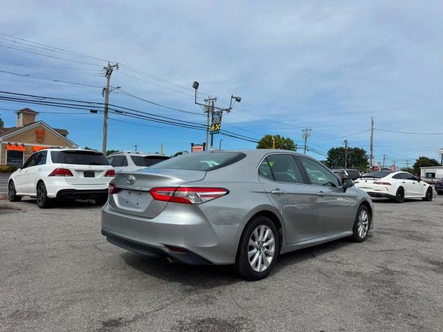 71096876 :رقم المزاد ، 4T1B11HK9KU796255 vin ، 2019 Toyota Camry مزاد بيع