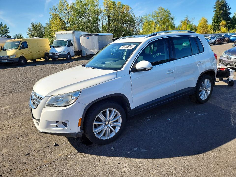 Продаж на аукціоні авто 2011 Volkswagen Tiguan, vin: WVGBV7AX1BW518788, номер лоту: 70562876