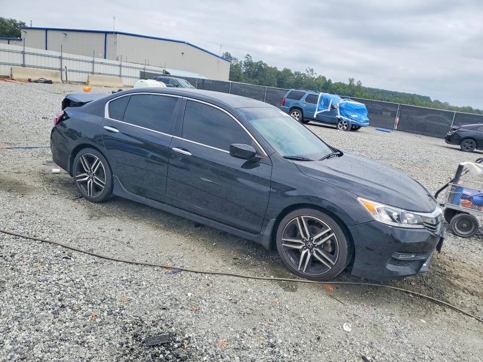 2017 Honda Accord მანქანა იყიდება აუქციონზე, vin: 1HGCR2F52HA275961, აუქციონის ნომერი: 68069016