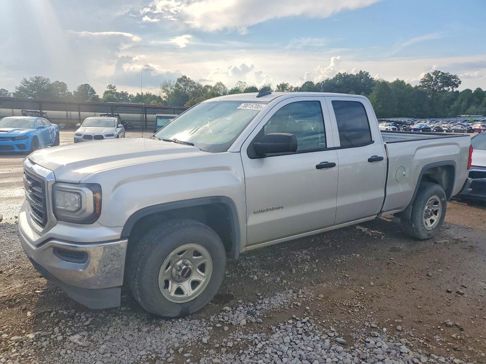 70015706 :رقم المزاد ، 1GTR1LEH7HZ202636 vin ، 2017 Gmc Sierra مزاد بيع