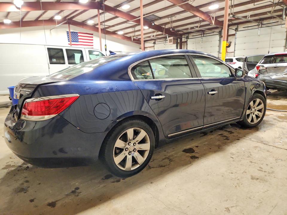 2010 Buick Lacrosse მანქანა იყიდება აუქციონზე, vin: 1G4GC5GG9AF221628, აუქციონის ნომერი: 67159386