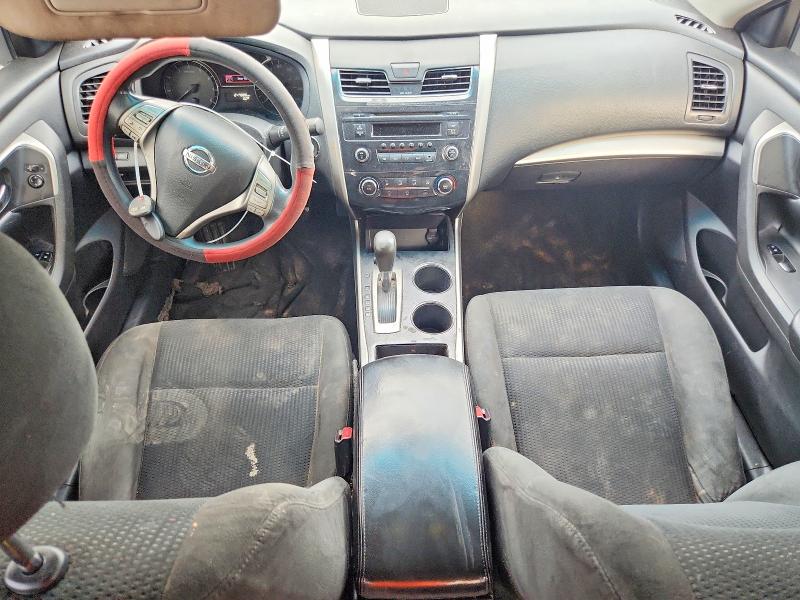 2015 Nissan Altima მანქანა იყიდება აუქციონზე, vin: 1N4AL3AP0FN385599, აუქციონის ნომერი: 70608506