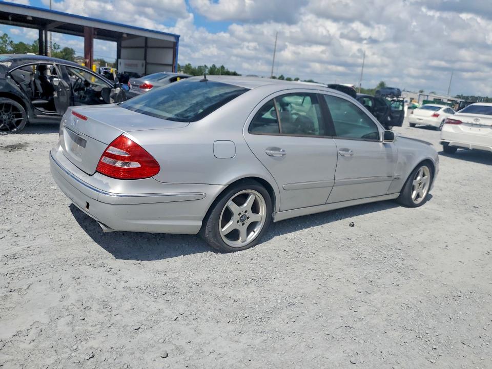 2005 Mercedes-benz E მანქანა იყიდება აუქციონზე, vin: WDBUF70J45A761356, აუქციონის ნომერი: 69490776