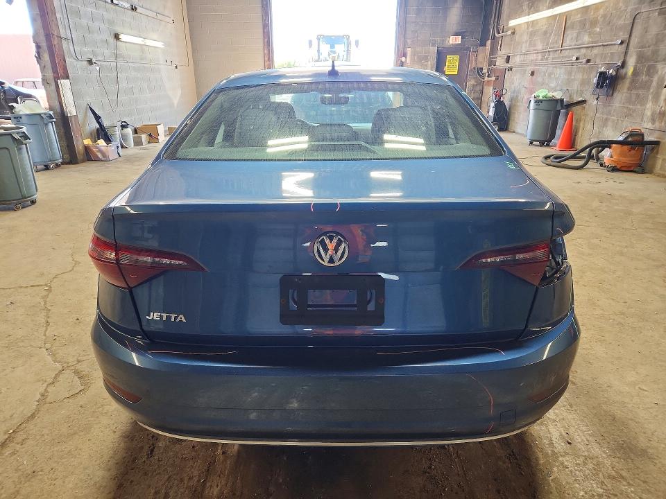 68035856 :رقم المزاد ، 3VWC57BU2LM083047 vin ، 2020 Volkswagen Jetta مزاد بيع