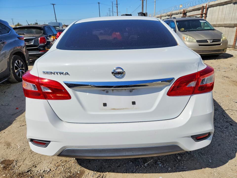 68661456 :رقم المزاد ، 3N1AB7AP4HY401185 vin ، 2017 Nissan Sentra مزاد بيع