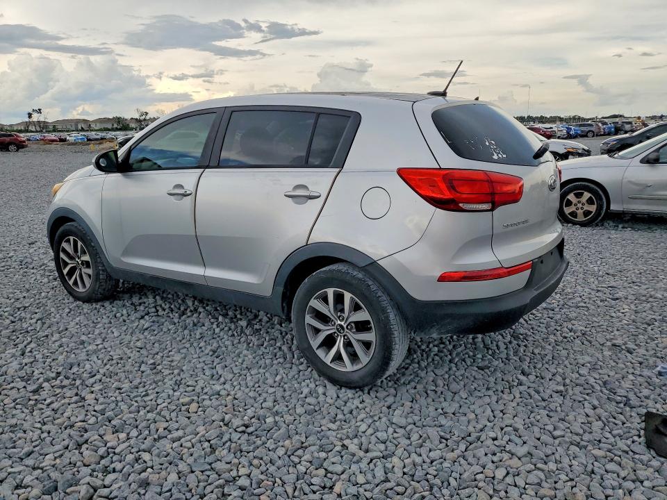 70219416 :رقم المزاد ، KNDPB3AC3F7676283 vin ، 2015 Kia Sportage مزاد بيع