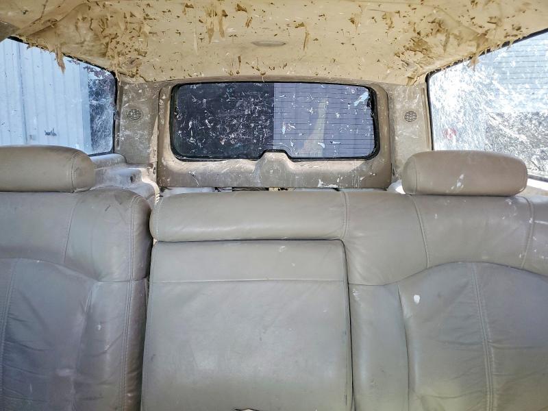 Продажа на аукционе авто 2002 Chevrolet Suburban, vin: 3GNFK16Z42G329547, номер лота: 68208146