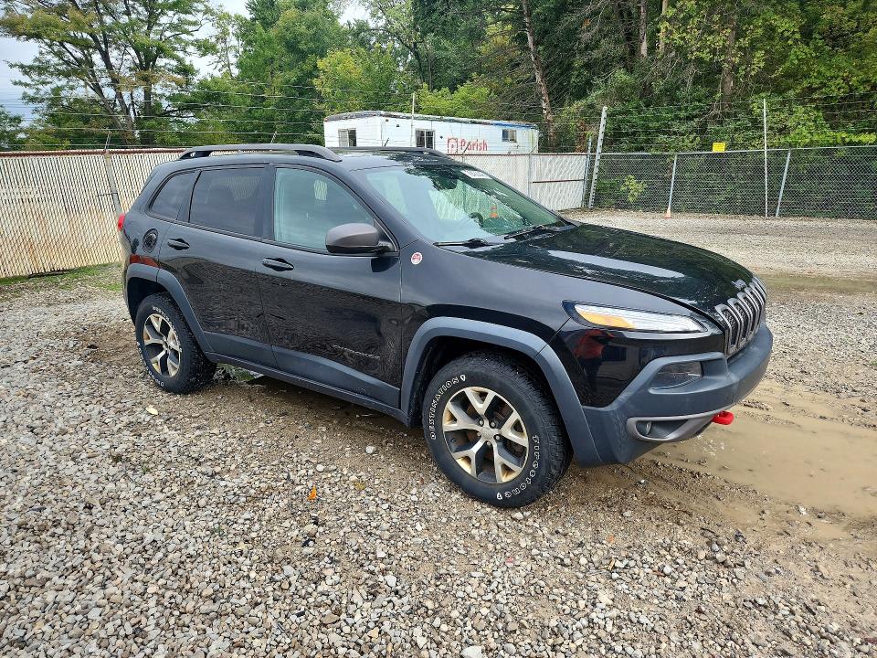 Продаж на аукціоні авто 2015 Jeep Cherokee, vin: 1C4PJMBB0FW601545, номер лоту: 70430046