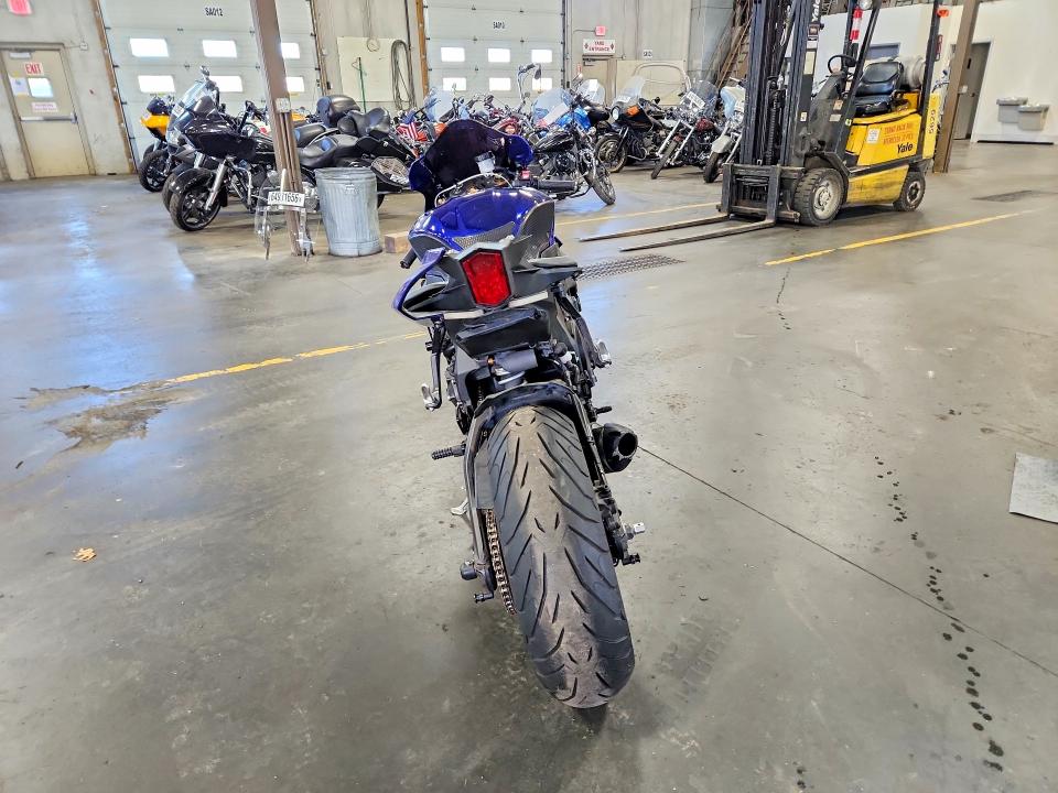 Продажа на аукционе авто 2019 Yamaha Yzfr1, vin: JYARN39EXKA004588, номер лота: 69979616