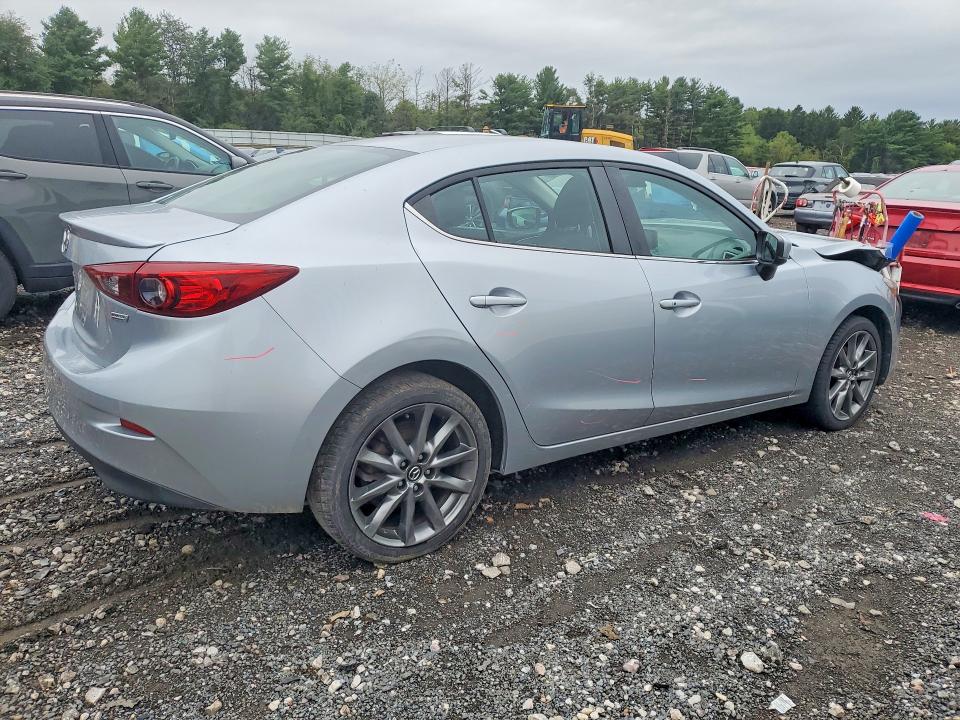 Продаж на аукціоні авто 2018 Mazda 3, vin: 3MZBN1V36JM170331, номер лоту: 69445666