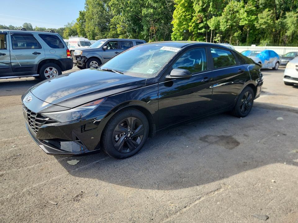 67779566 :رقم المزاد ، KMHLM4AG8PU372351 vin ، 2023 Hyundai Elantra مزاد بيع