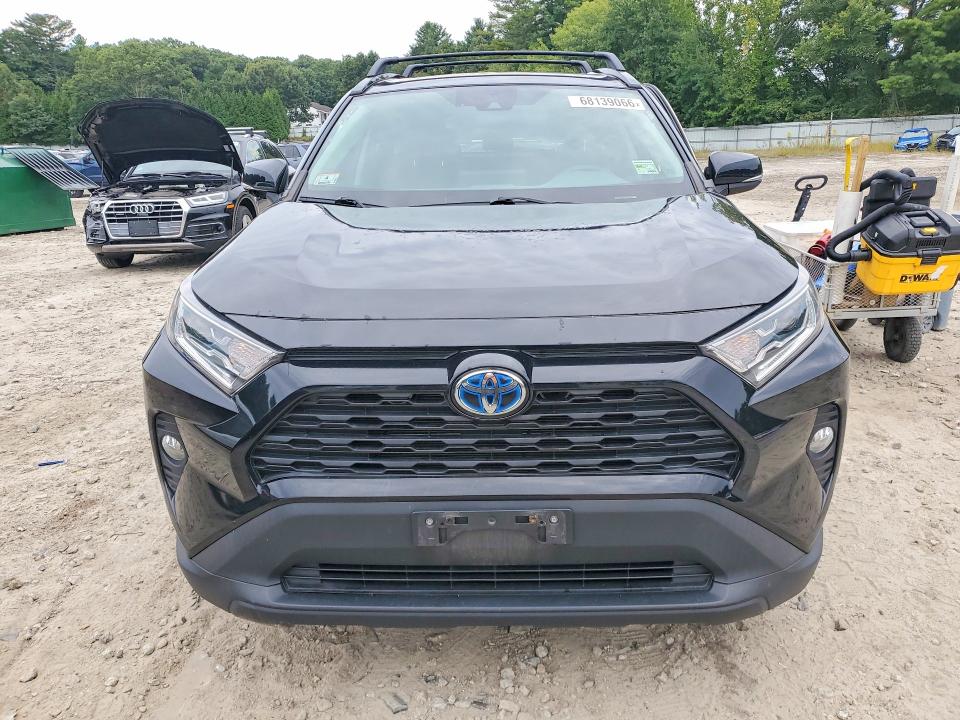 2021 Toyota Rav4 მანქანა იყიდება აუქციონზე, vin: 2T3RWRFV9MW113900, აუქციონის ნომერი: 68139066